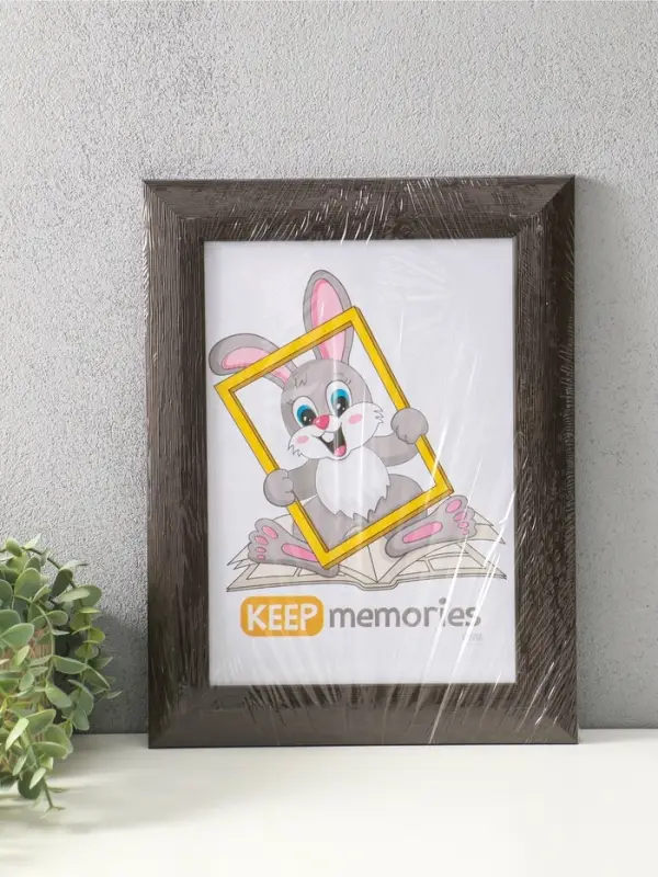 Фоторамка для фото 21&times;30 см Keep memories Luxe Elegance, с ножкой, пластик, коричневый, (пластиковый экран)