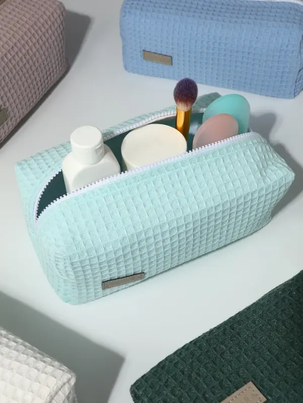 Косметичка женская на молнии TEXTURA, объёмная, большая, мягкая, бирюзовая