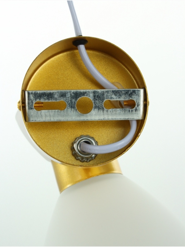 Спот "Аста" 1хЕ14 40Вт золото 18х17х13,5 см