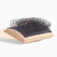 Щетка-пуходёрка деревянная ZOONIK полукруглая, большая, 85×55 см