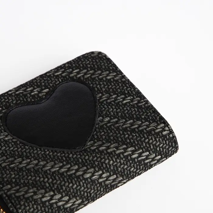 Кошелёк на молнии &laquo;Сердце&raquo;, чёрный