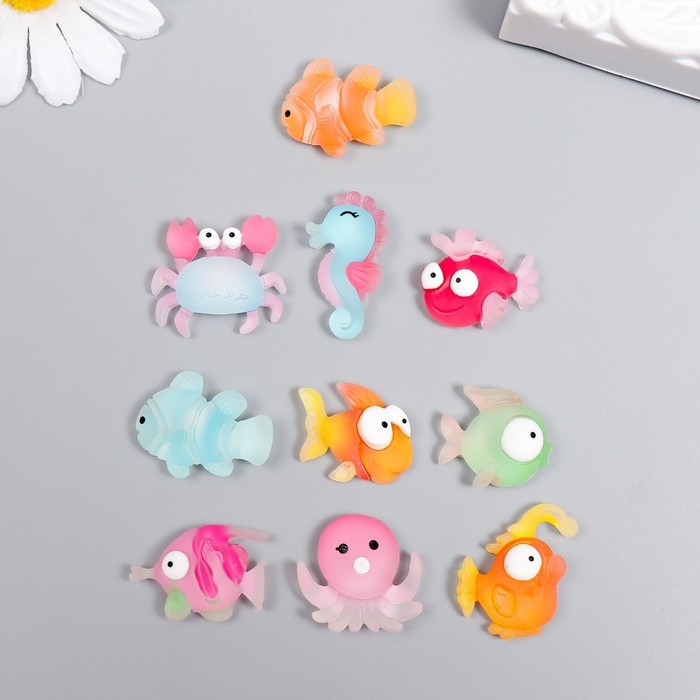 Декор для творчества пластик Декор для творчества пластик "Аквариумные рыбки с большими глазами" набор 10 шт 2,5х2 см