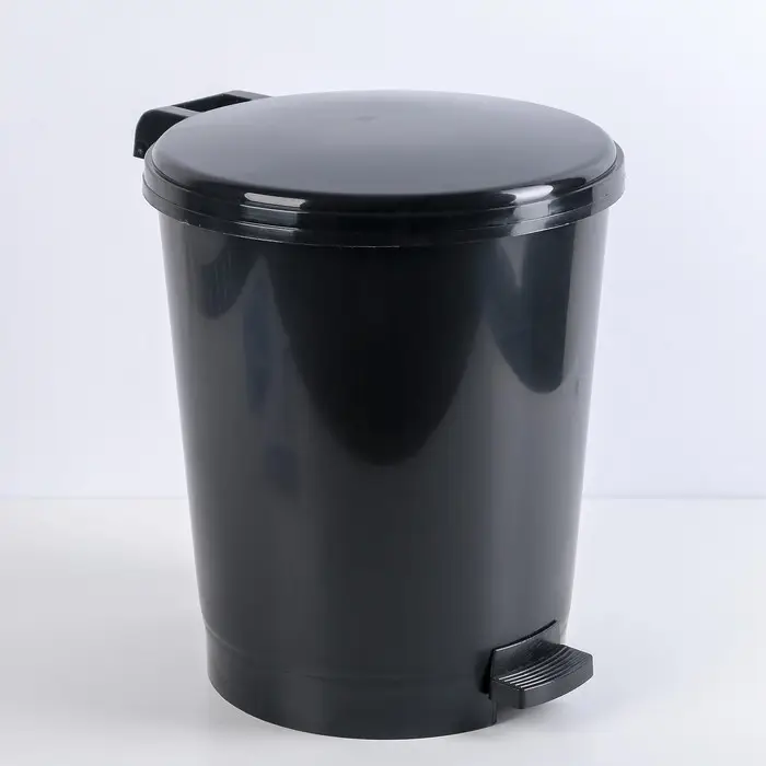 Ведро для мусора с педалью &laquo;Эконом&raquo;, 12 л, с педалью, МИКС
