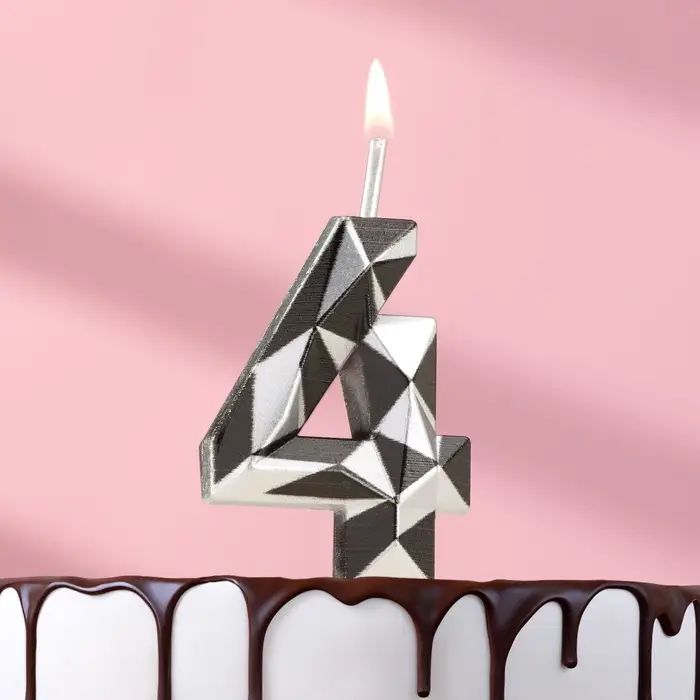 Свеча для торта «Алмаз», цифра 4, серебристый металлик Свеча для торта «Алмаз», цифра 4, серебристый металлик