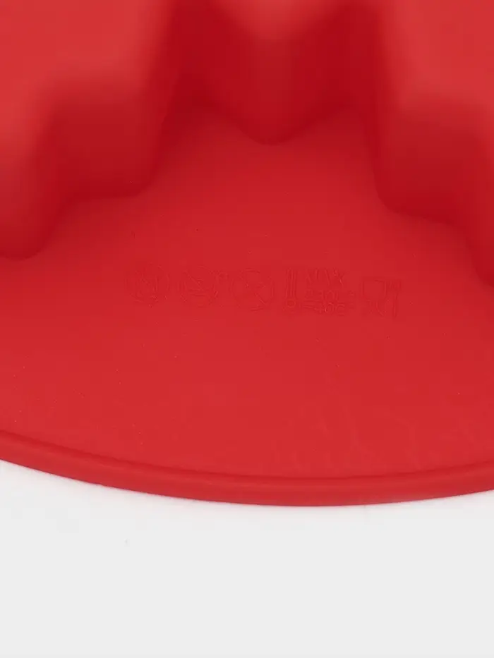 Форма для выпечки новогодняя Доляна &laquo;Снежинка&raquo;, силикон, 23&times;3.5 см, красная