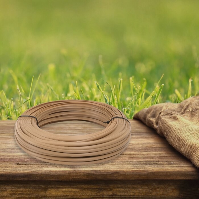 Ротанг искусственный гладкий 7 мм 100 м полутрубка (бежевый) Ротанг искусственный гладкий 7 мм 100 м полутрубка (бежевый)