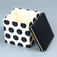 Коробка подарочная самосборная «Горошек» 15×15×15 см