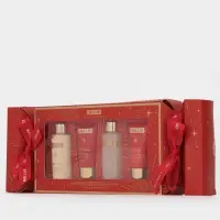 Подарочный набор новогодний в коробке конфете: гель для душа 2 шт., масло для душа, лосьон, URAL LAB Подарочный набор новогодний в коробке конфете: гель для душа 2 шт., масло для душа, лосьон, URAL LAB