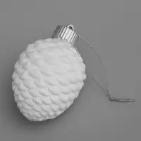 Ёлочный шар &laquo;Шишка&raquo;, 6.5&times;6.5&times;8 см, 1 LED, керамика, от батареек LR44&times;3, свечение тёплое белое