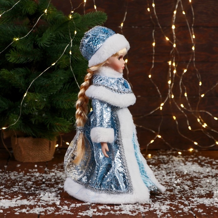 Снегурочка Снегурочка "В шубе с узором-паутинка" 34 см, голубой