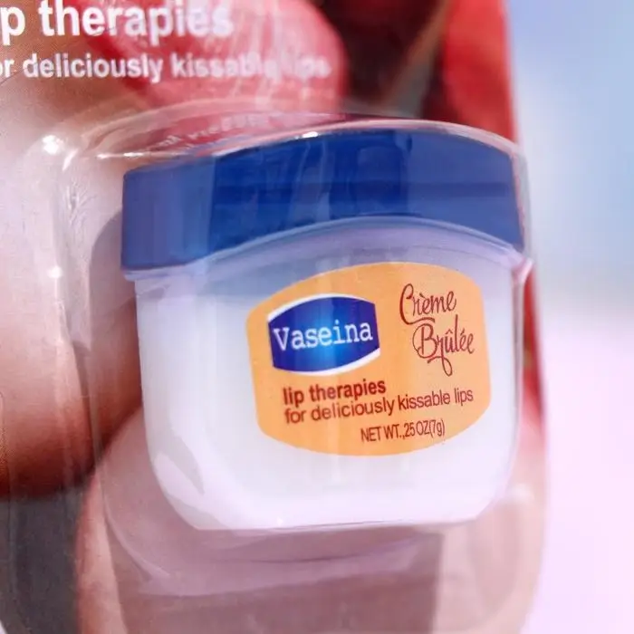 Вазелин косметический для губ с карамелью Вазелин косметический для губ с карамелью