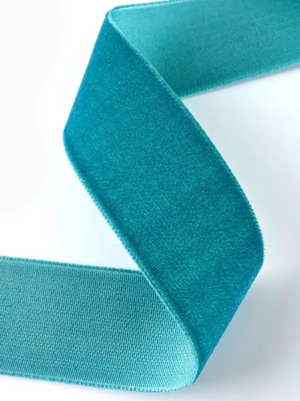 Лента бархатная, 25 мм, 18&plusmn;1 м, зелёная №72