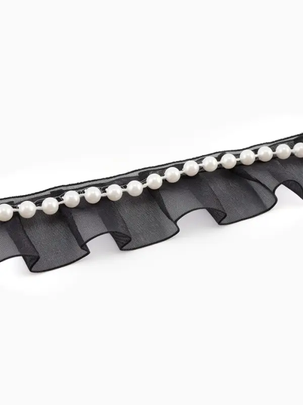 Рюш капроновый, с бусинами, 30 мм, 4.5&plusmn;0.5 м, чёрный/белый