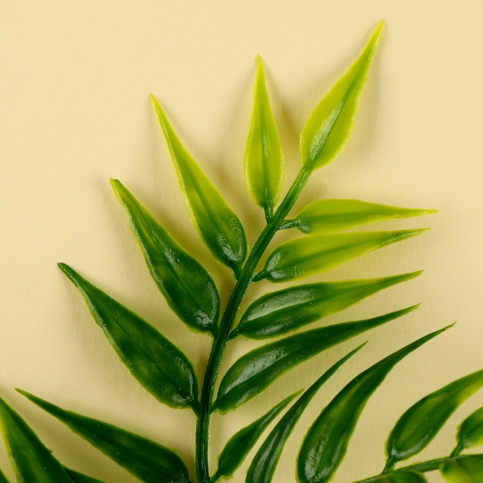 Веточка зелени, размер 1 шт11*5*5см., набор 3 шт. Веточка зелени, размер 1 шт11*5*5см., набор 3 шт.