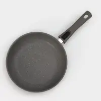 Сковорода KUKMARA &laquo;Мраморная&raquo;, d=26 см, стеклянная крышка, съёмная ручка, антипригарное покрытие, литой алюминий, серая