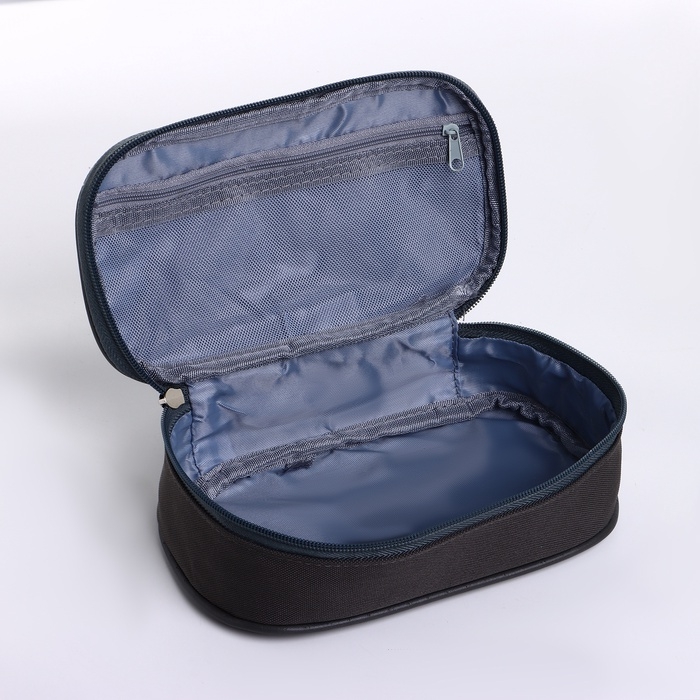 Косметичка на молнии, цвет серый Косметичка на молнии, цвет серый