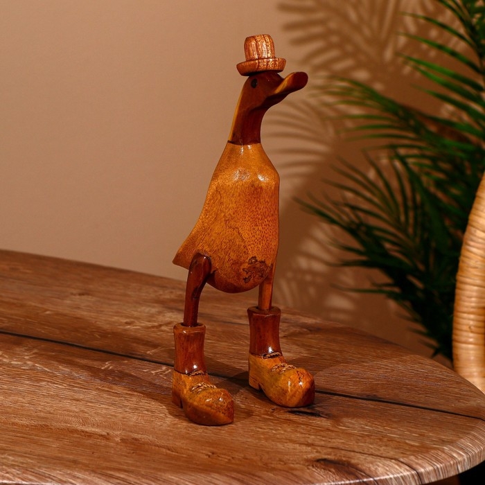 Сувенир Сувенир "Утка в шляпке " дерево 27 см