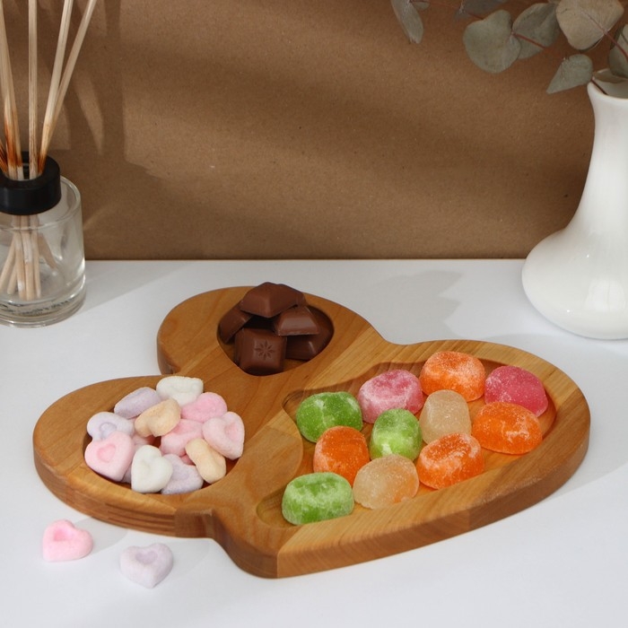 Менажница «Бесконечная любовь», берёза, в подарочной коробке, в подарок набор шпажек Менажница «Бесконечная любовь», берёза, в подарочной коробке, в подарок набор шпажек