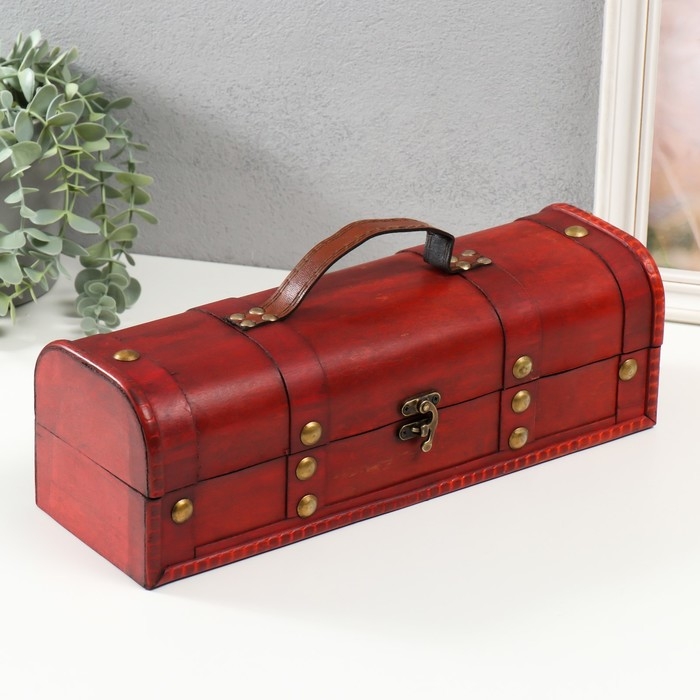 Шкатулка дерево под бутылку  Шкатулка дерево под бутылку "С заклёпками" красно-коричневая 11х34х12,8 см