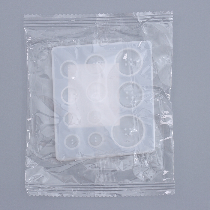 Форма силиконовая универсальная «Пуговицы» 3 размера Форма силиконовая универсальная «Пуговицы» 3 размера