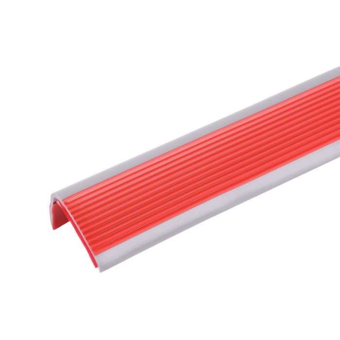 Накладка антискользящая на ступеньки угловая, 1м, красная Накладка антискользящая на ступеньки угловая, 1м, красная