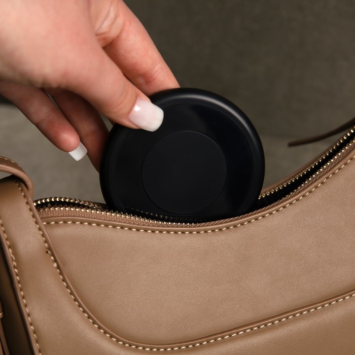 Набор для зарядки 5 в 1, кабель Type-C/Type-C, адаптеры Type-C/MicroUsb, Type-C/lightning Набор для зарядки 5 в 1, кабель Type-C/Type-C, адаптеры Type-C/MicroUsb, Type-C/lightning