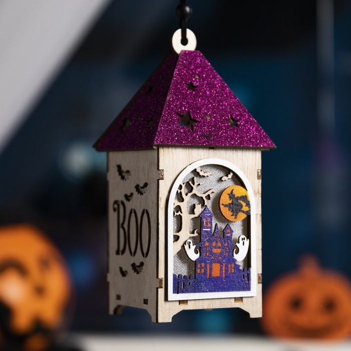 Светодиодная подвеска «Бежевая башня призраков» 6.5 × 17.5 × 6.5 см, пластик, батарейки LR1130х3 (в комплекте), свечение тёплое белое Светодиодная подвеска «Бежевая башня призраков» 6.5 × 17.5 × 6.5 см, пластик, батарейки LR1130х3 (в комплекте), свечение тёплое белое