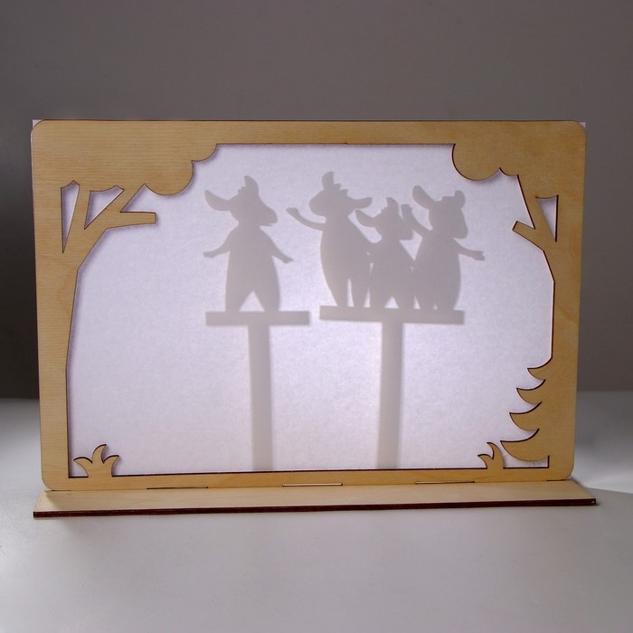 Теневой театр по мотивам сказки братьев Гримм «Волк и семеро козлят» Теневой театр по мотивам сказки братьев Гримм «Волк и семеро козлят»