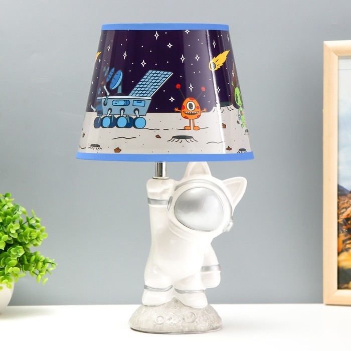 Настольная лампа  Настольная лампа "Космос " Е14 15Вт МИКС 20х20х35 см RISALUX