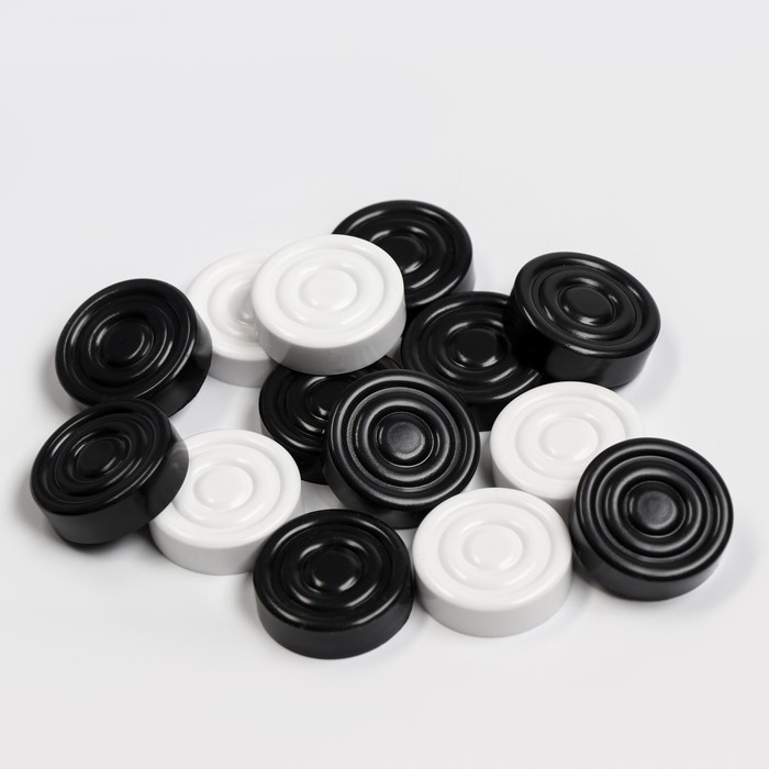 Шашки, настольная игра, d-3 см, h-0.9 см Шашки, настольная игра, d-3 см, h-0.9 см