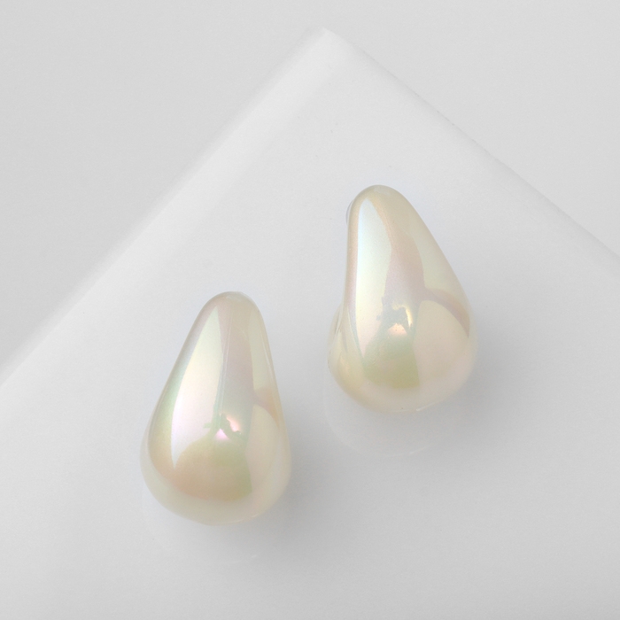 Серьги пластик «Капля» гладкие мини, цвет белый Серьги пластик «Капля» гладкие мини, цвет белый