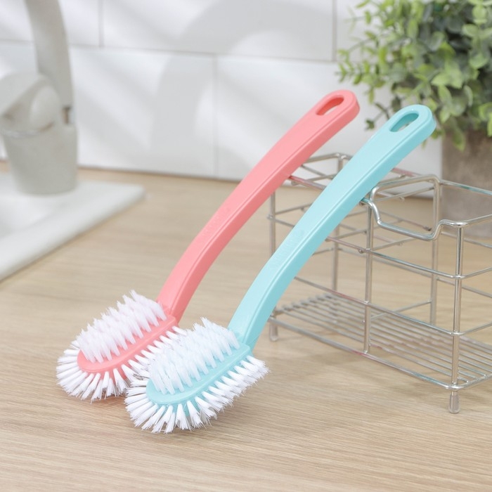 Щётка для посуды Доляна «Сфера», 23×6×4 см, цвет МИКС Щётка для посуды Доляна «Сфера», 23×6×4 см, цвет МИКС