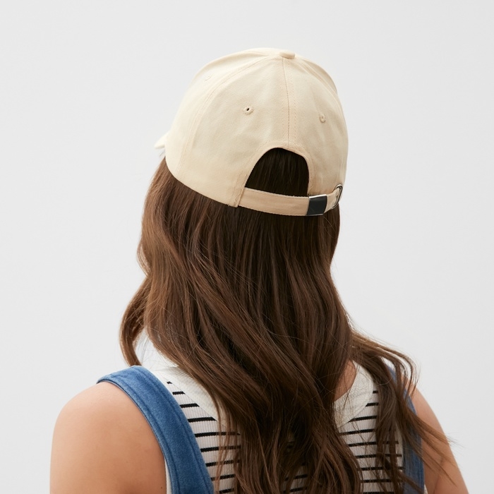 Кепка женская с вышивкой MIST All you need, молочный, р. 56-58 Кепка женская с вышивкой MIST All you need, молочный, р. 56-58