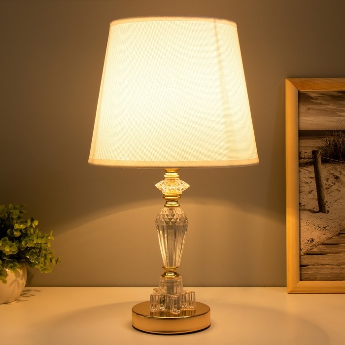 Настольная лампа Настольная лампа "Асфея" Е27 40Вт золото 22х22х40 см RISALUX