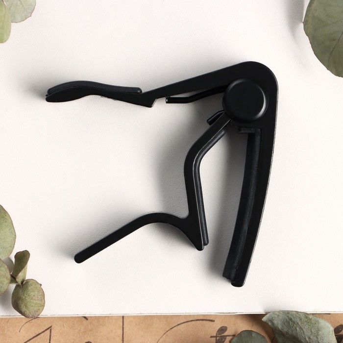 Каподастр для акустической гитары Music Life, черный Каподастр для акустической гитары Music Life, черный