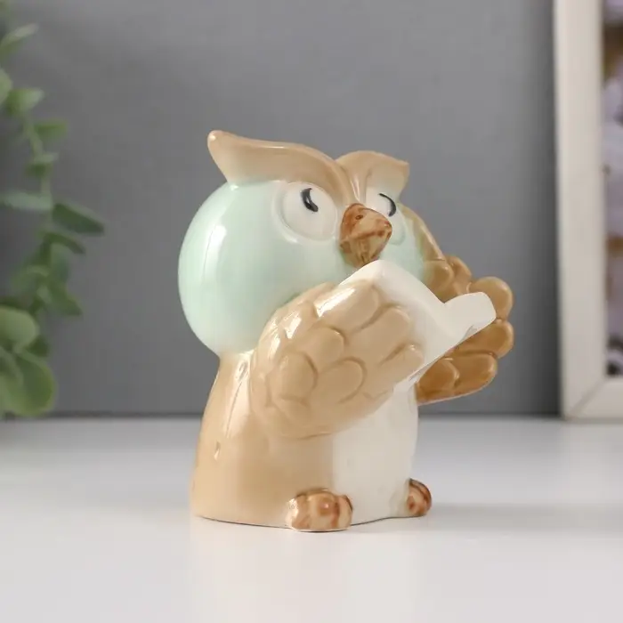 Фигурка керамика &laquo;Маленький филин с книгой&raquo;, 7&times;7&times;9 см