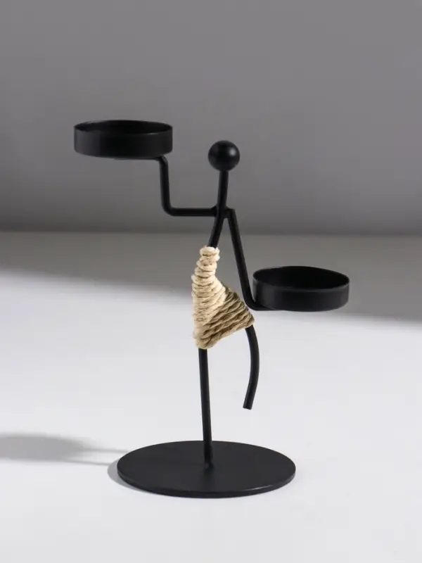 Подсвечник металл на 2 свечи  Подсвечник металл на 2 свечи "Аборигенка танцующая" d=4 см 10,5х8х16 см