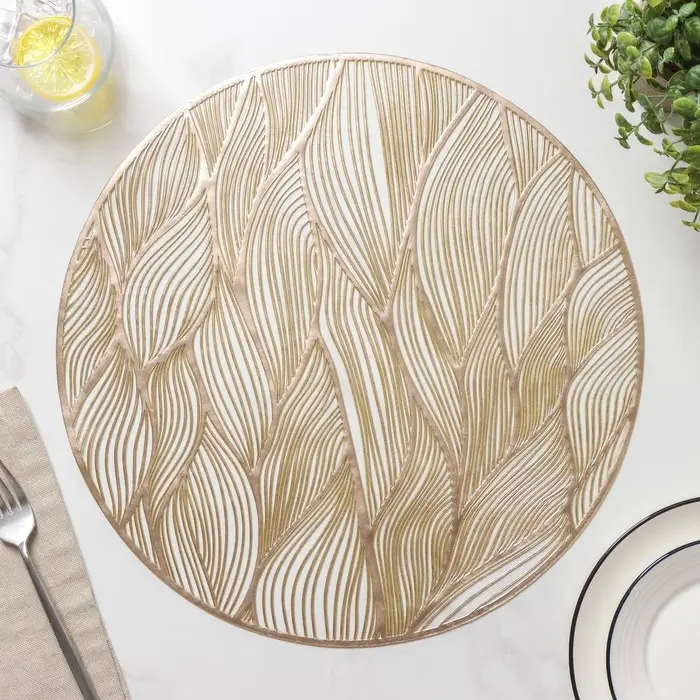 Салфетка сервировочная на стол Доляна «Волны», d=38 см, цвет золотой
