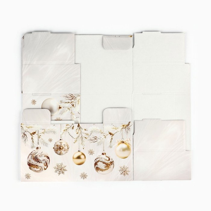 Коробка подарочная новогодняя складная «Золотая роскошь», 31.2 х 25.6 х 16.1 см
