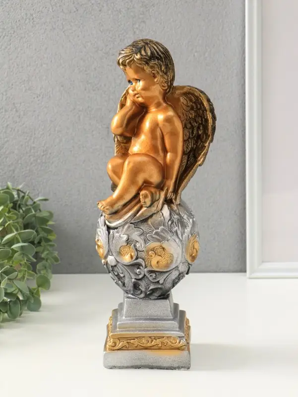 Фигура гипс &laquo;Ангел на шаре&raquo;, под бронзу, 37&times;13&times;13 см