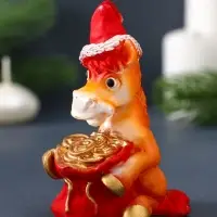 Свеча фигурная "Лошадка с мешком" 5,5х6,5х9,5 см, цв. золотой
