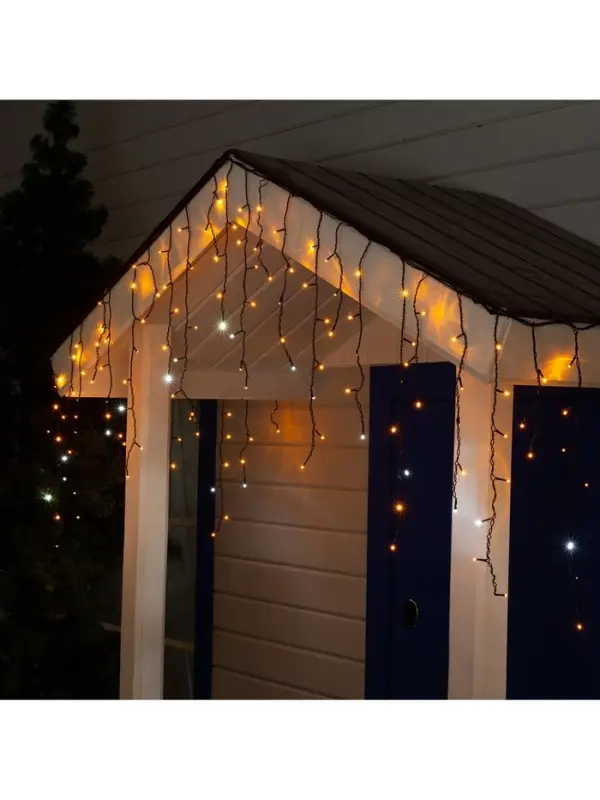 Гирлянда &laquo;Бахрома&raquo; 3&times;0.6 м, IP44, УМС, тёмная нить, 160 LED, свечение жёлтое, мерцание белым, 220 В