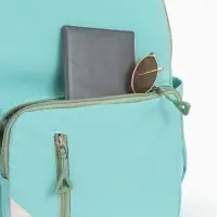 Рюкзак школьный на молнии, с отделами, карманами, размер 31&times;18&times;44 см, бирюзовый