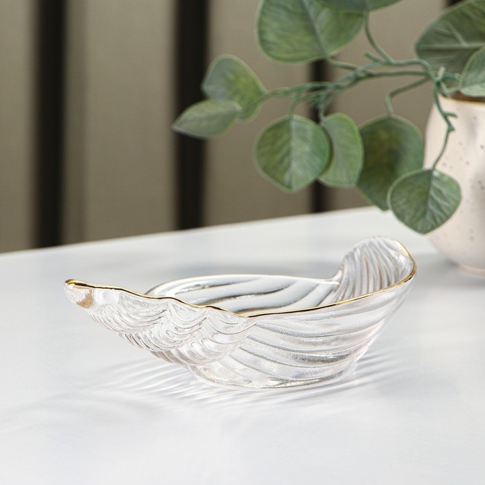 Блюдо сервировочное Magistro «Ракушка», 20×11 см, прозрачное с золотой каймой Блюдо сервировочное Magistro «Ракушка», 20×11 см, прозрачное с золотой каймой