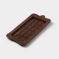 Форма для шоколада Доляна &laquo;Плитка&raquo;, силикон, 22.5&times;10.5&times;0.9 см, 24 ячейки (2&times;2.5 см), коричневая