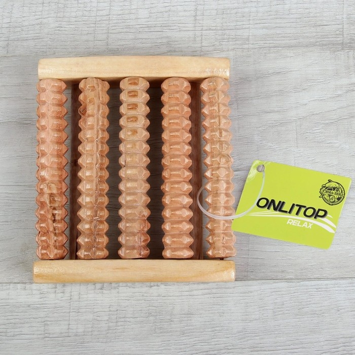 Массажёр для ног «Ножное счастье», 12,5 × 14 × 3,5 см, 5 рядов, деревянный Массажёр для ног «Ножное счастье», 12,5 × 14 × 3,5 см, 5 рядов, деревянный