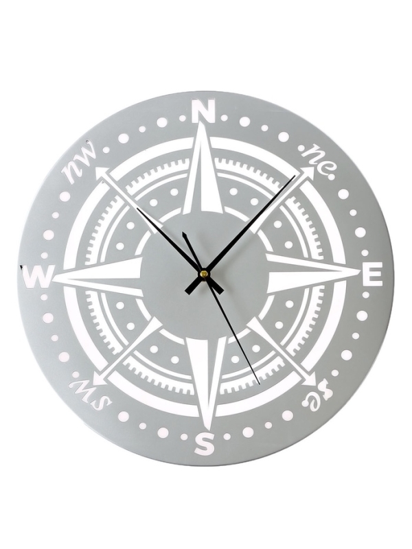 Часы настенные интерьерные «Компас», плавный ход, d-40 см, серебристые Часы настенные интерьерные «Компас», плавный ход, d-40 см, серебристые