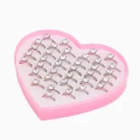 Кольца набор 36 шт. &laquo;Выбражулька. Бриллиант, как у мамы&raquo;, безразмерное, белое в серебре