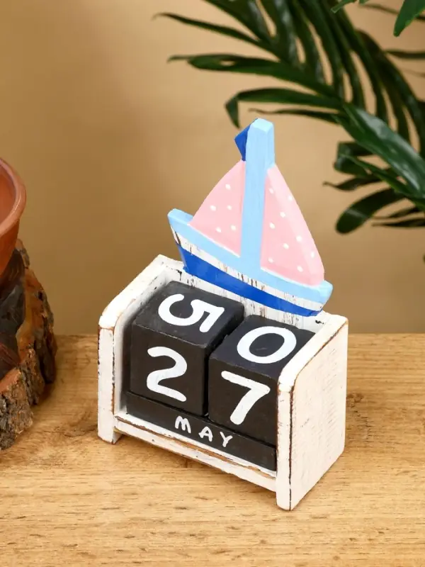 Календарь настольный «Парусник», 18×10.5×5.5 см, дерево, розовый