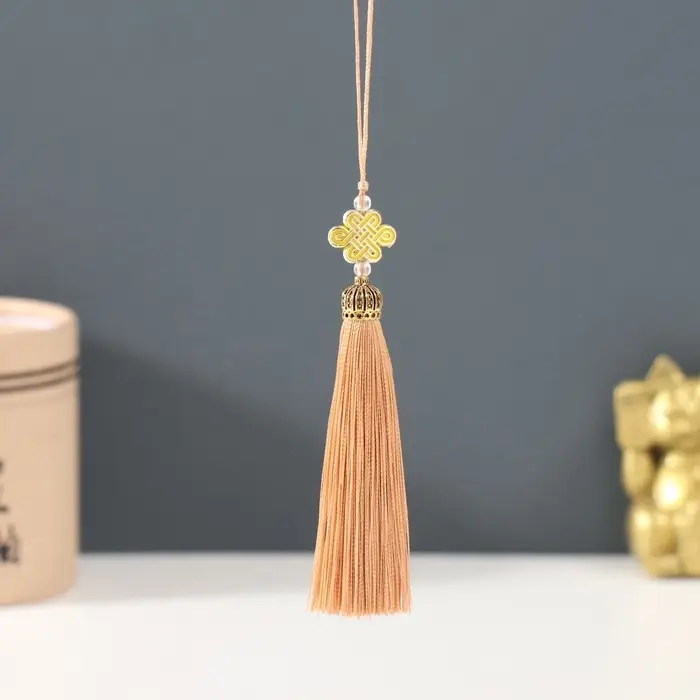 Подвеска текстиль, пластик "Узел счастья и бесконечности" капучино 0,7х1х9,5 см